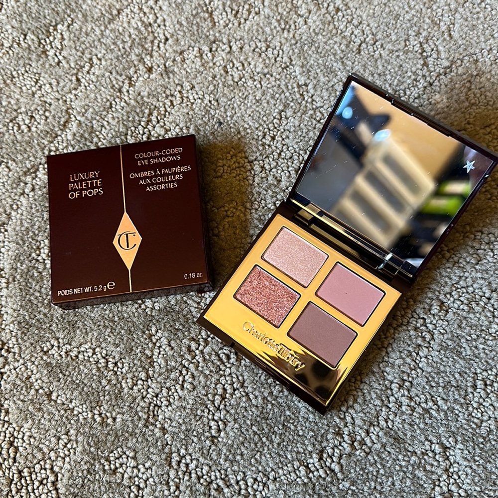 NIB Charlotte Tilbury Luxury Palette of Pops in Pillow Talk